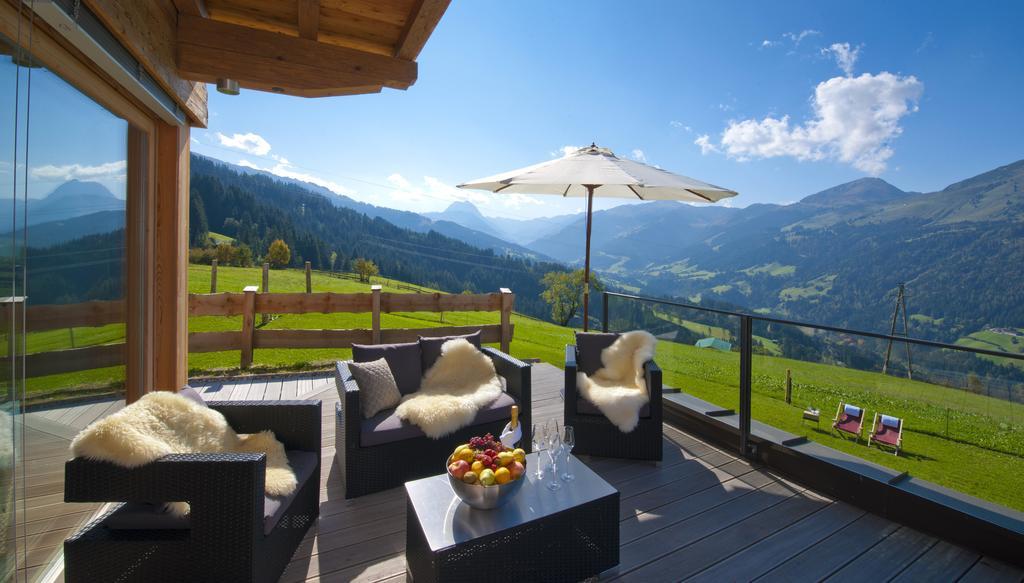 Maierl-Alm & Maierl-Chalets Kirchberg in Tirol Room photo