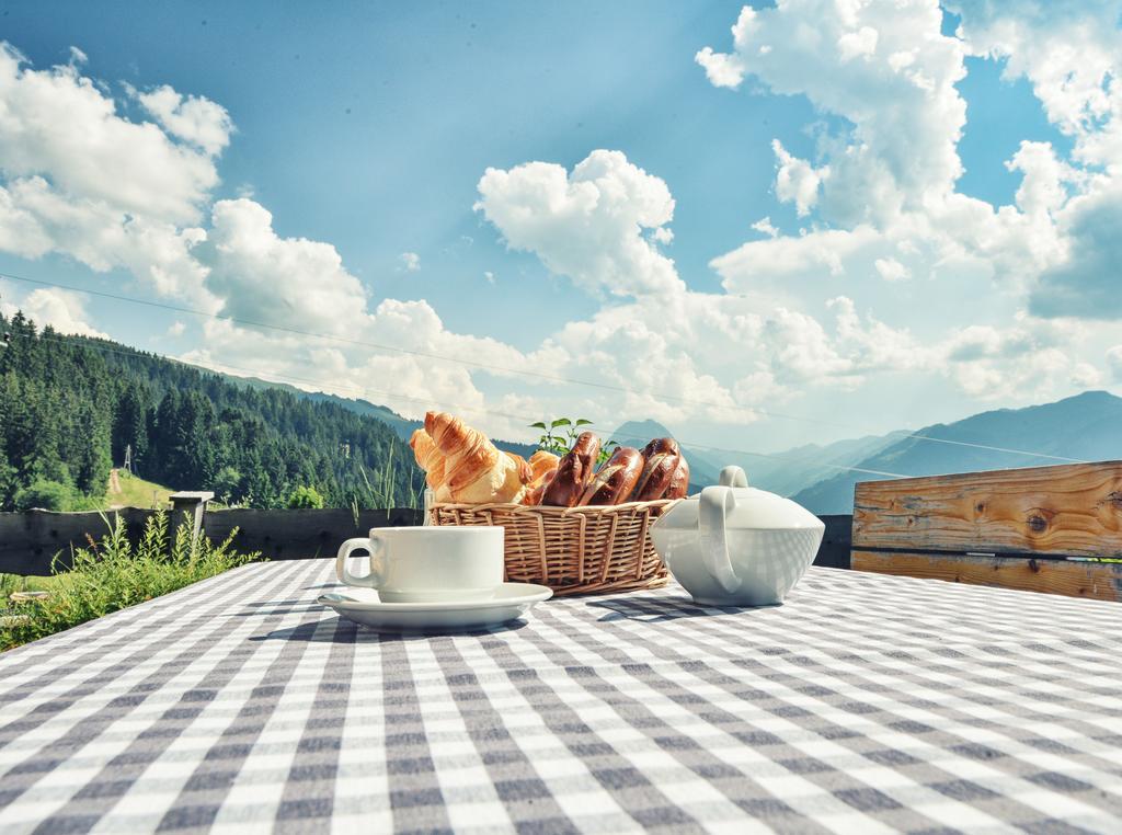 Maierl-Alm & Maierl-Chalets Kirchberg in Tirol Exterior photo